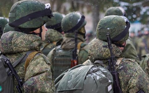 Студенты-военнослужащие из Донбасса смогут с платного обучения перевестись на бюджет