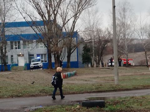 В Луганске сообщили о заминировании двух школ