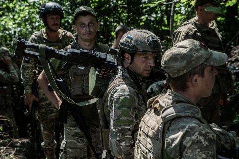 Воевать в Украине будут все – глава СНБО Данилов