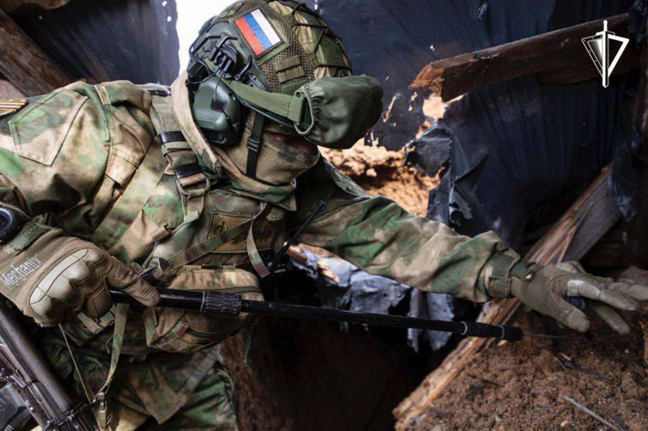Росгвардейцы уничтожили крупные схроны с оружием и взрывчатками в ЛНР
