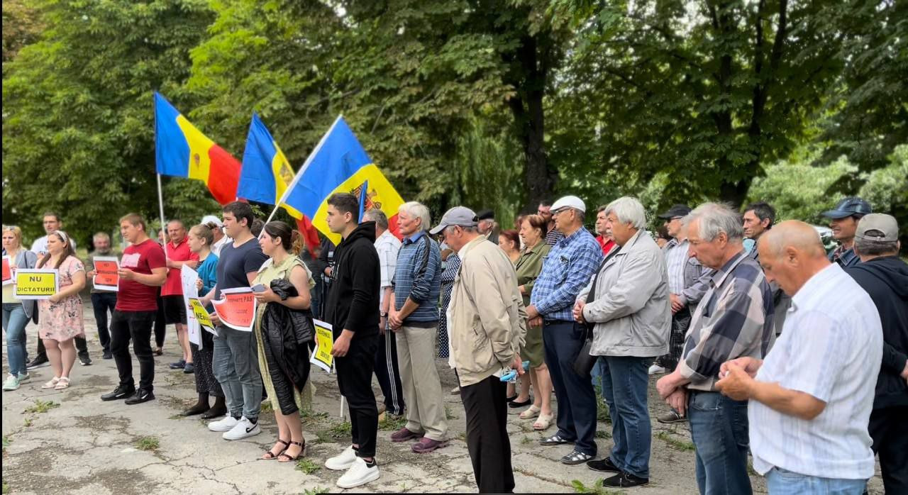 В Молдавии готовы свергнуть президента