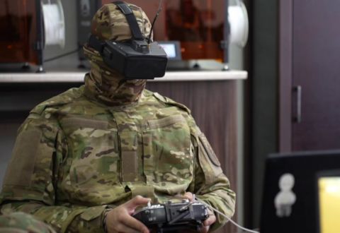 Цифровизация на фронте в Донбассе – эксперт рассказал о трансляции боев на позициях с беспилотников