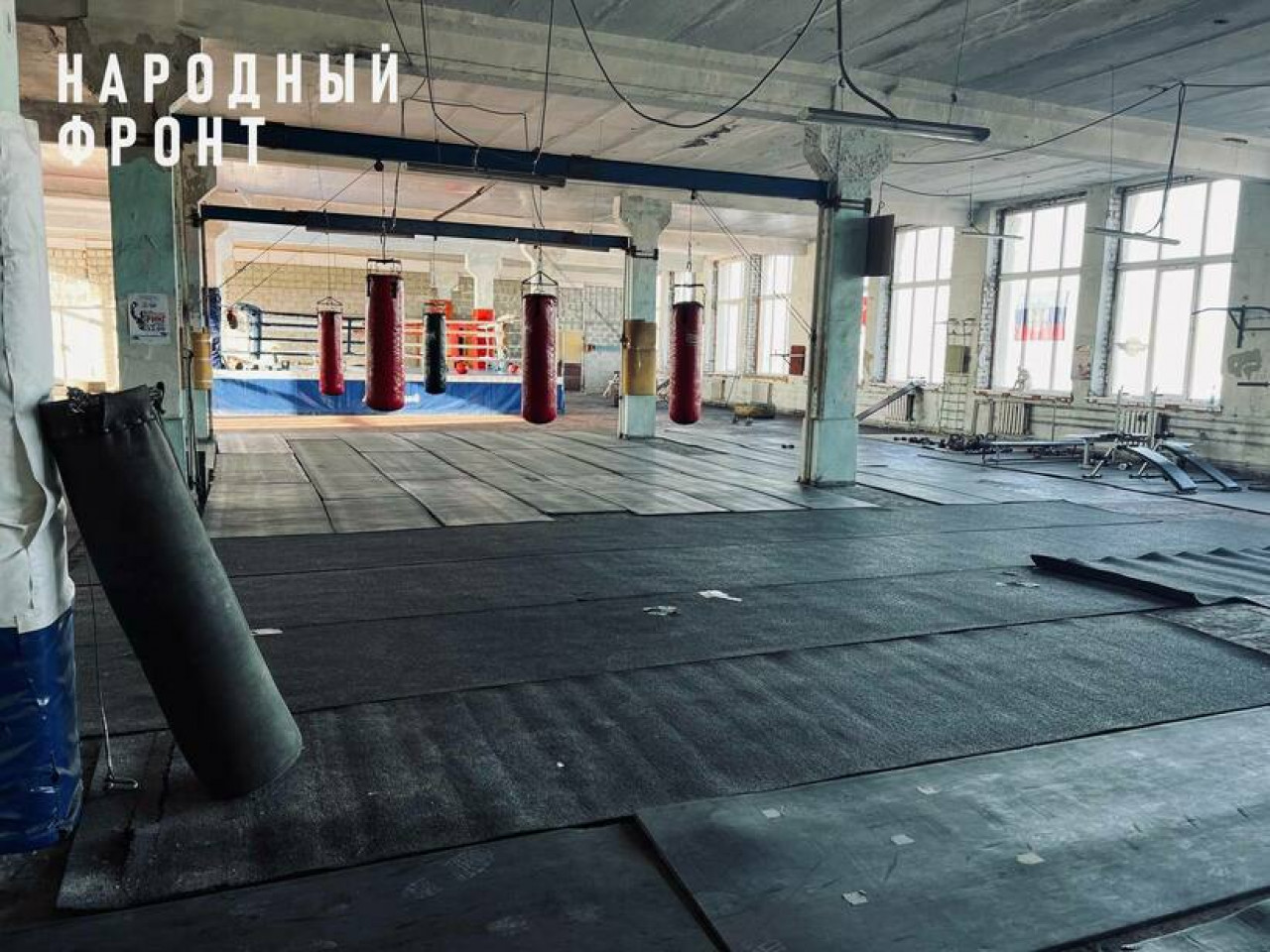Предприниматели из Самары восстановят зал бокса в центре Луганска