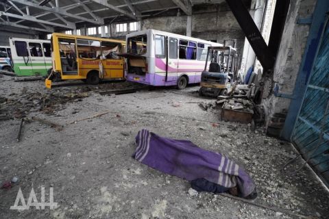 ВСУ в Волновахе убили слесаря и уничтожили практически все городские автобусы