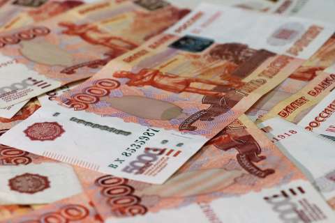 Эксперт рассказал, от чего на самом деле зависит курс рубля