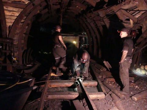 Чиновники в ДНР так и не отдали шахтерам зарплаты – названа новая дата погашения долга