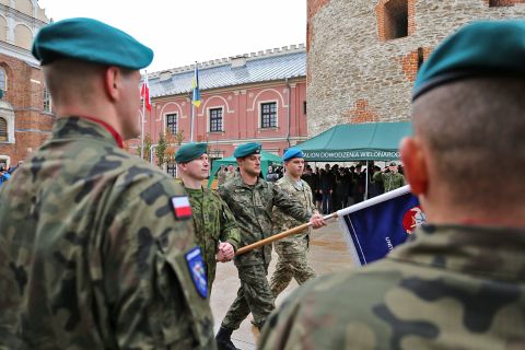Польша намерена охранять Украину