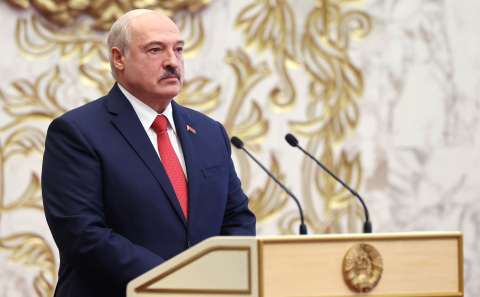 Лукашенко арестовал своего врача за взятки