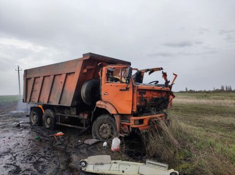 ВСУ при обстреле ДНР ранили водителя грузовика – мужчина в очень тяжелом состоянии