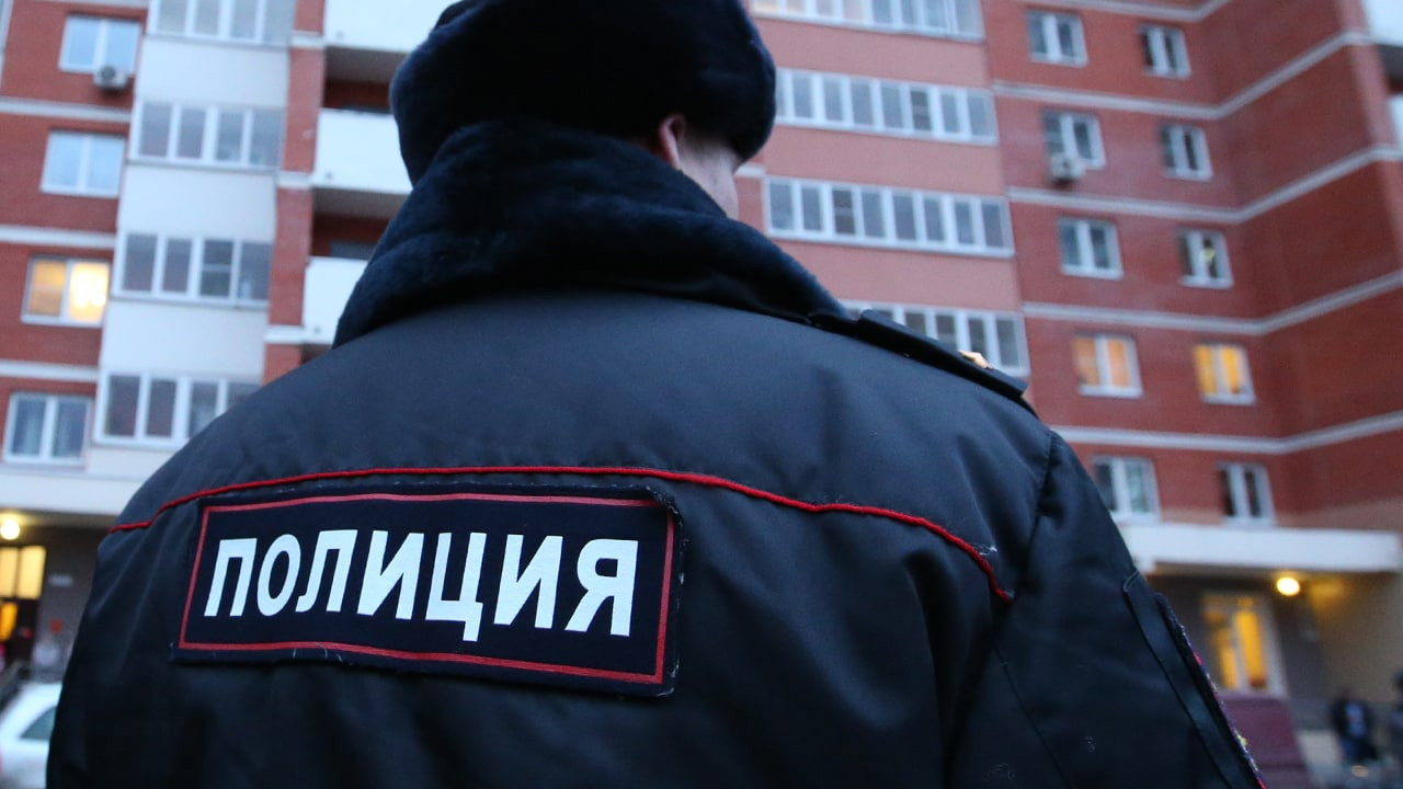 Представлялись работниками соцслужб: полицейские в Луганске поймали цыган на мошенничестве