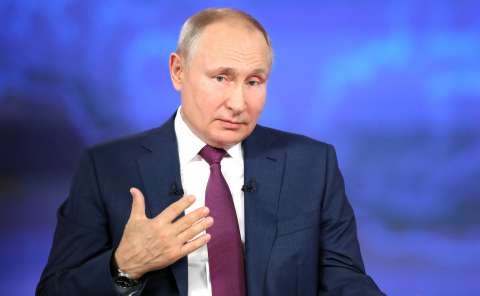 Путин поручил продавать газ ЕС и США за рубли