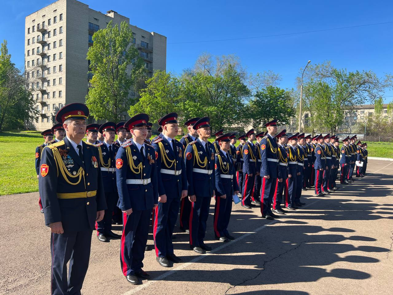 Кадеты в ЛНР будут получать обязательную начальную военную подготовку