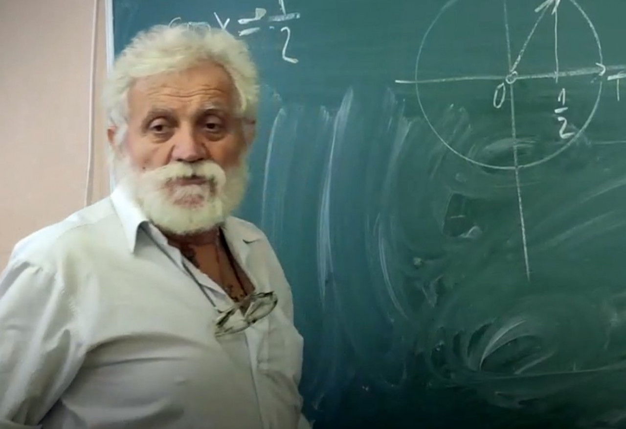 «Мое боевое поле – математика»: учитель из Сербии переехал работать в Луганск