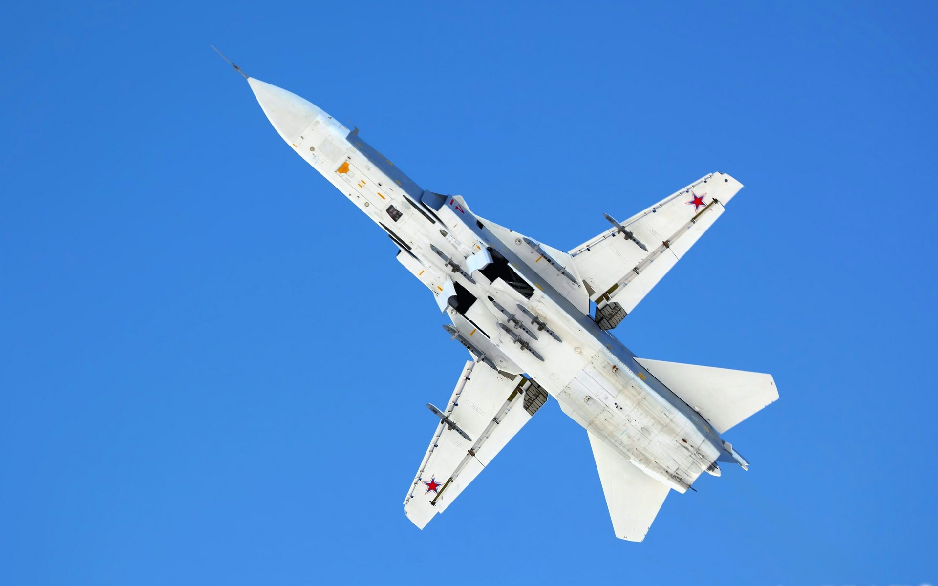 Беларусь переоборудовала авиацию под ядерное оружие